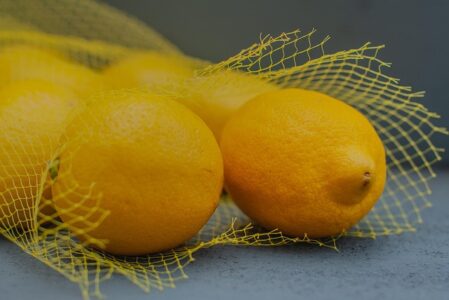 Kwasy organiczne i ich reakcje
