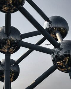 Wiązania chemiczne i budowa atomu – prosty przewodnik