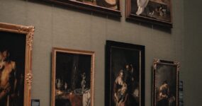 Jak interpretować tekst kultury – obrazy, filmy, symbole
