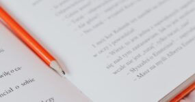 Jak pisać o wartościach w literaturze