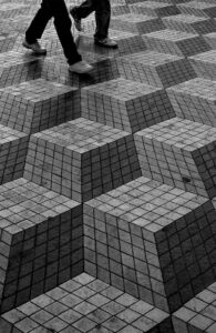 Geometria przestrzenna – objętość i pole brył