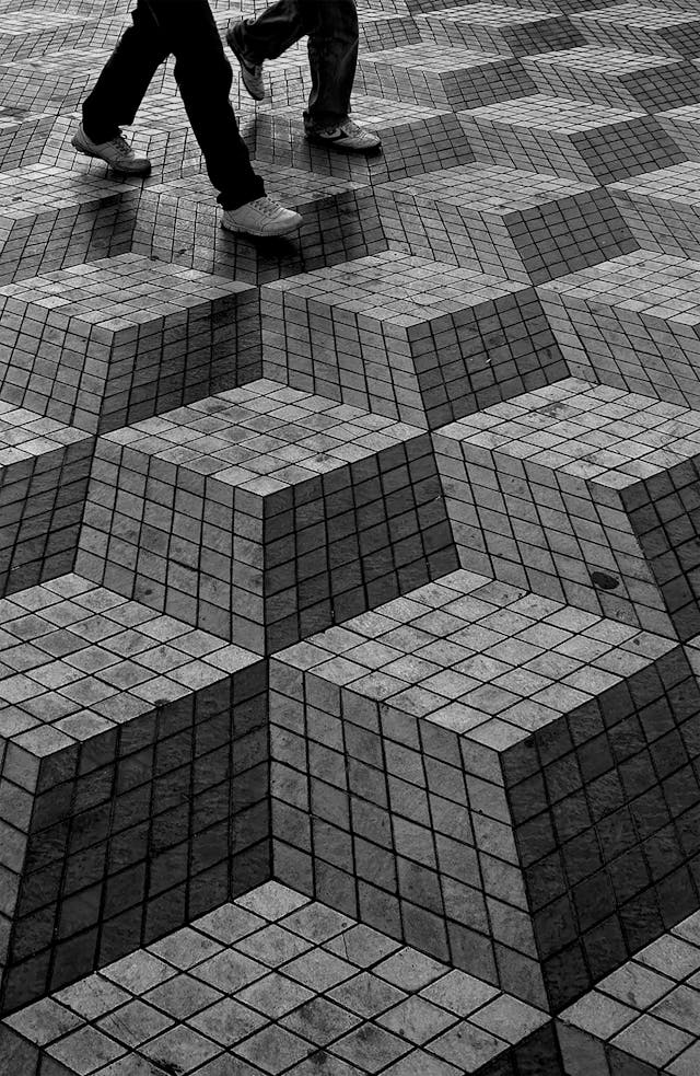 Geometria przestrzenna – objętość i pole brył