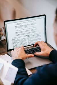Matematyka online – czy warto uczyć się przez internet