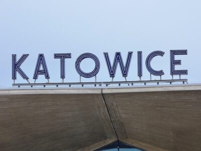 Korepetycje fizyka Katowice – przygotowanie do egzaminów